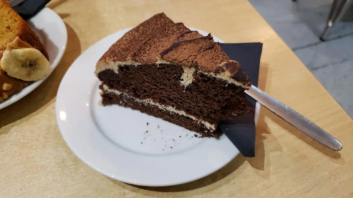 Cake Box – eggless cake shop in Hounslow West, London